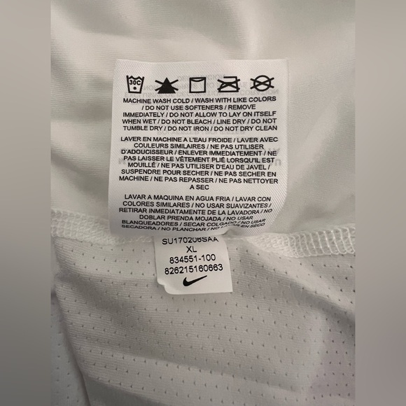 Nike Dri Fit Long Sleeve Performance Top White Training Shirt Women’s Size XL - Picture 5 of 5